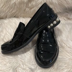 DUNE LONDON PEARL HEEL slip on BLACK PATENT PENNY LOAFER  Size 39   Excellent